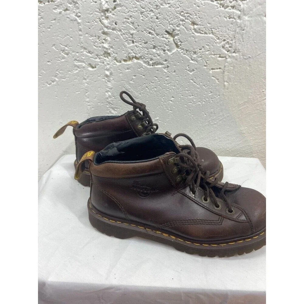 DR MARTENS VINTAGE MENS SIZE 9 BROWN ANKLE LACE UP BOOTS